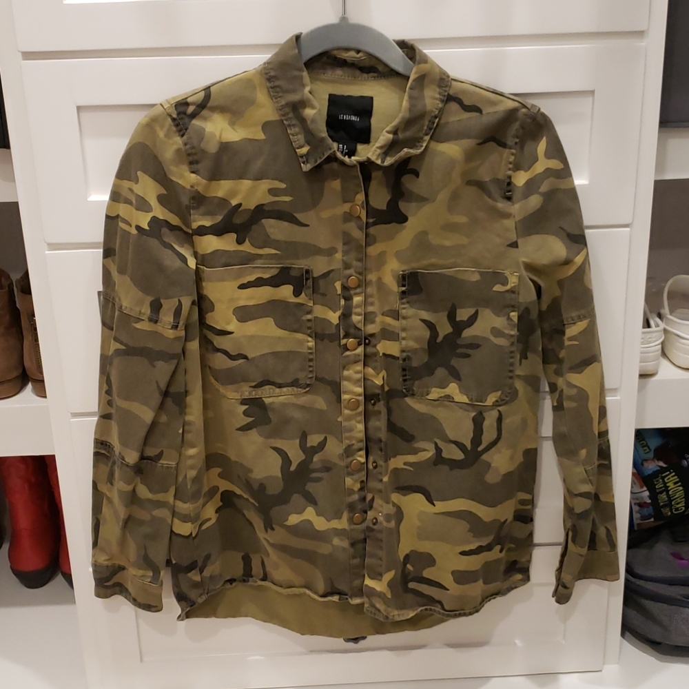 S camo thick shirt